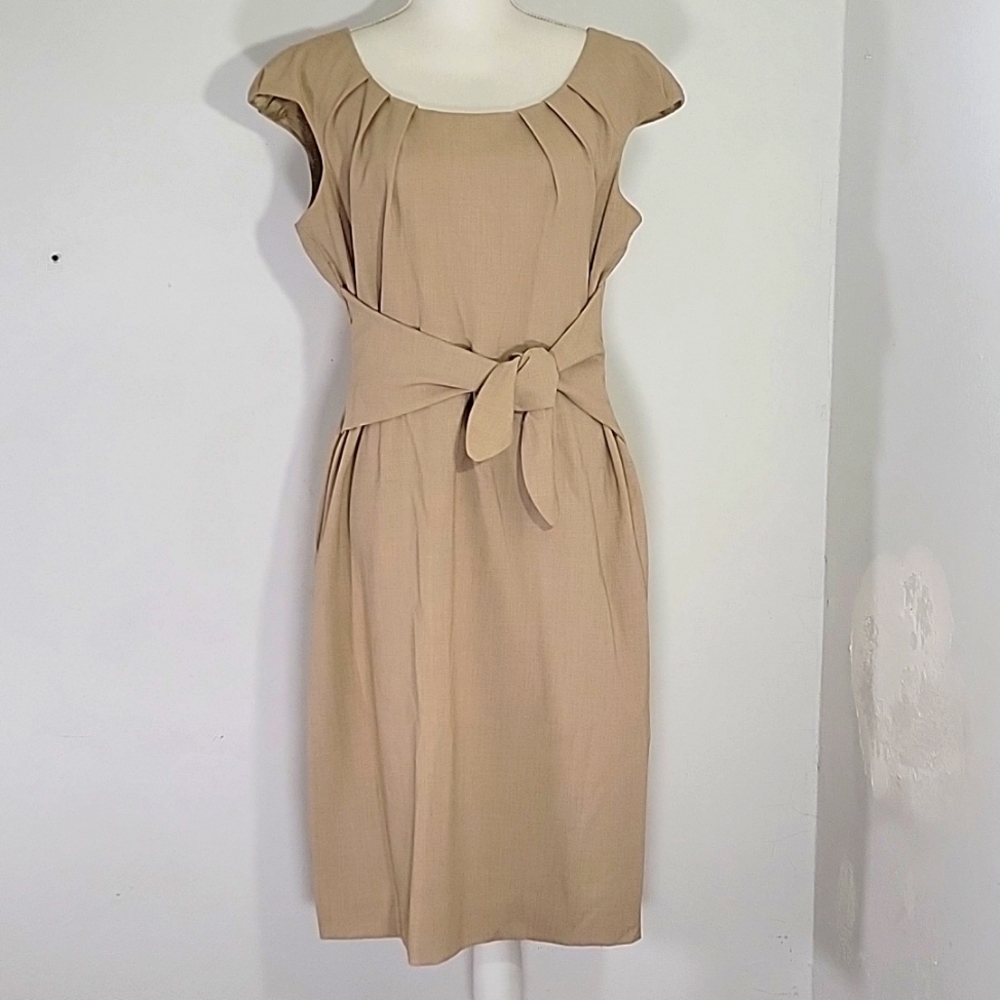 Tahari ASL Retro Tan Pleated Sheath Dress | Cap Sleeve Waist Tie Midi - Size 12